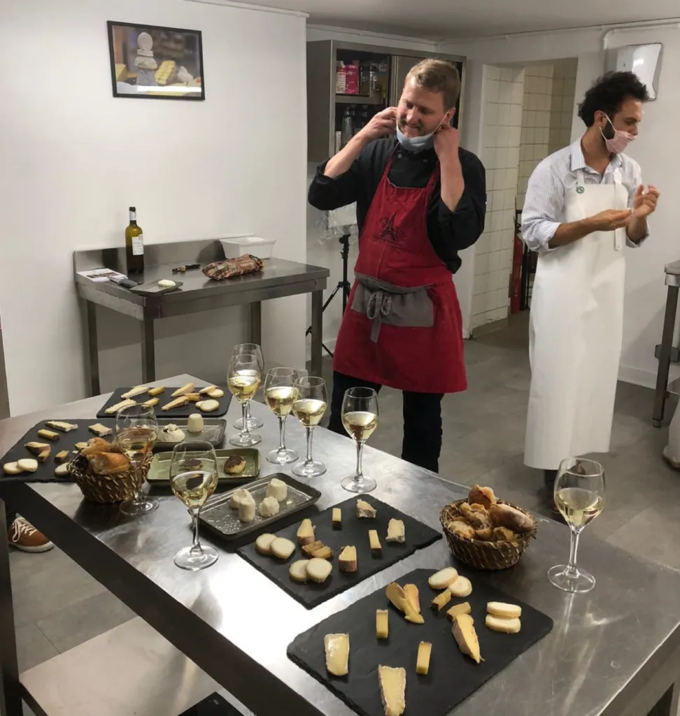 Dégustation à la fin de l’atelier de fabrication